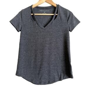 Aeropostale Gray Scoop Bottom Tee Shirt-Size XS-Cut Out Neckline-EUC